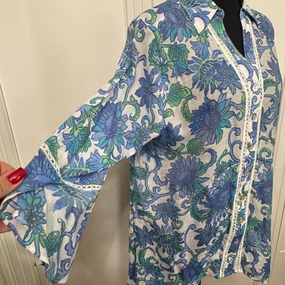 Ruby Rd. Floral Button-Up Blouse - Picture 3 of 5